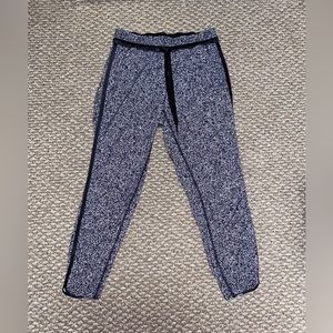 Lululemon capris